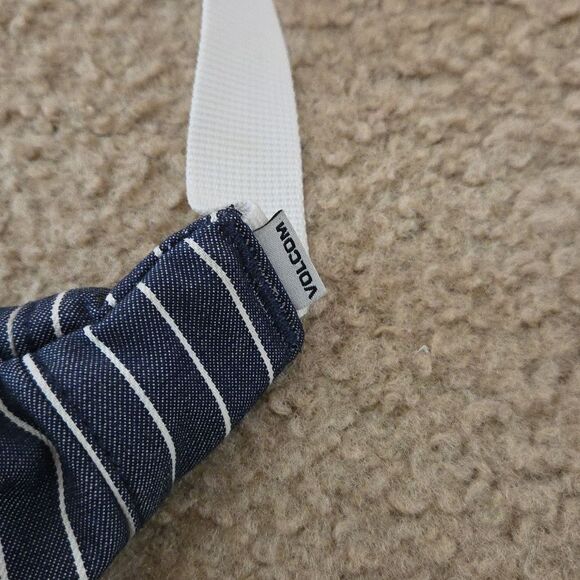 Volcom Adjustable Fanny Pack Blue And White Stripes - Picture 3 of 5